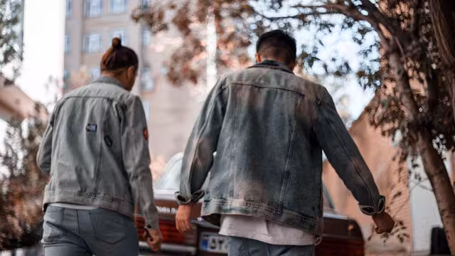 Pilihan Model Jaket Denim